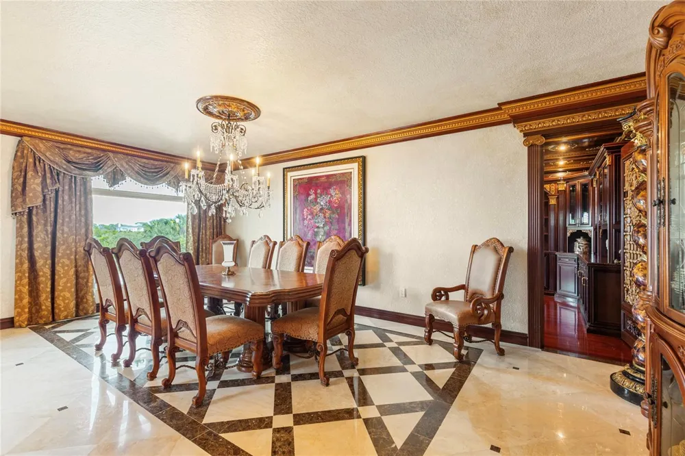2115 ALEXIS COURT Tarpon Springs, FL 34689