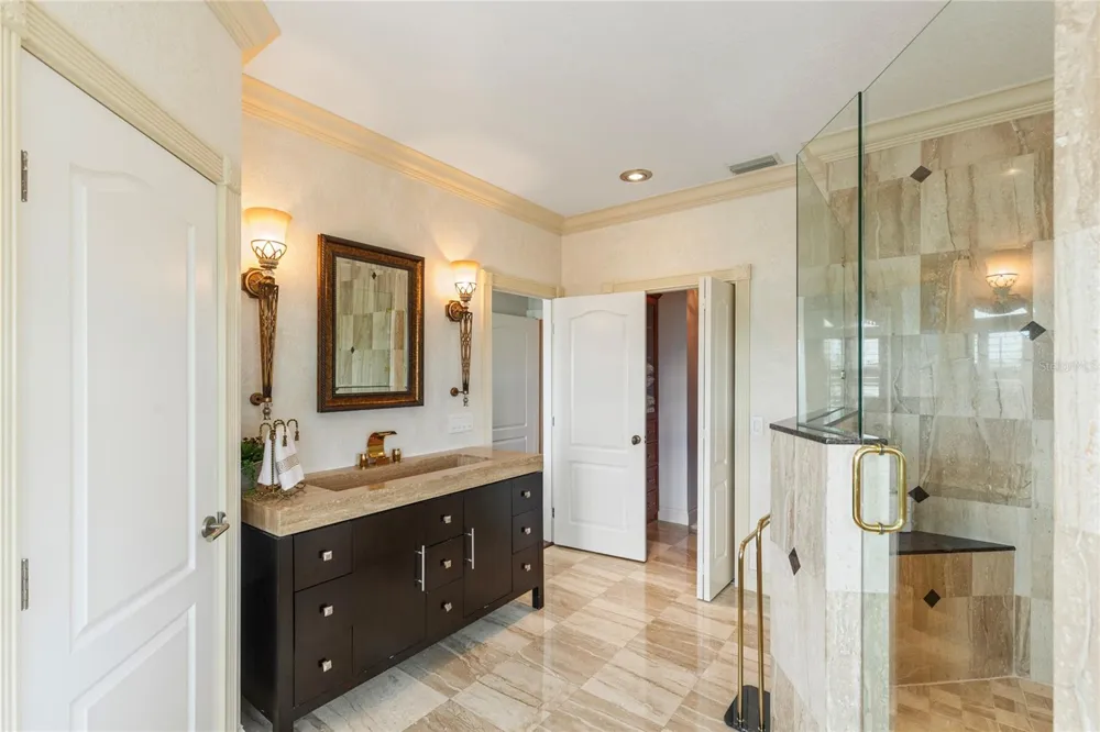 2115 ALEXIS COURT Tarpon Springs, FL 34689