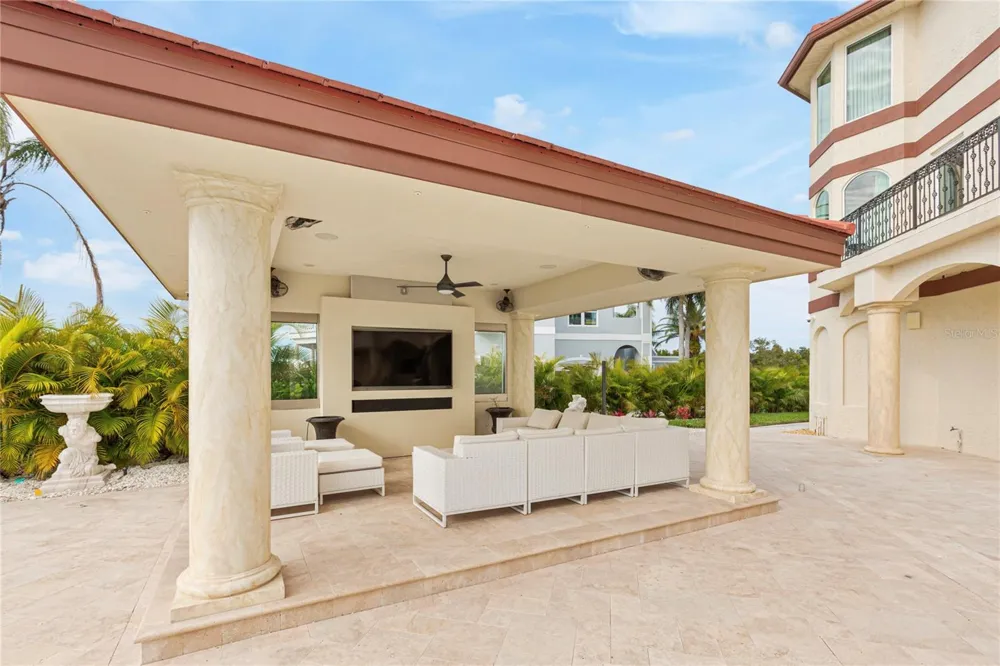 2115 ALEXIS COURT Tarpon Springs, FL 34689
