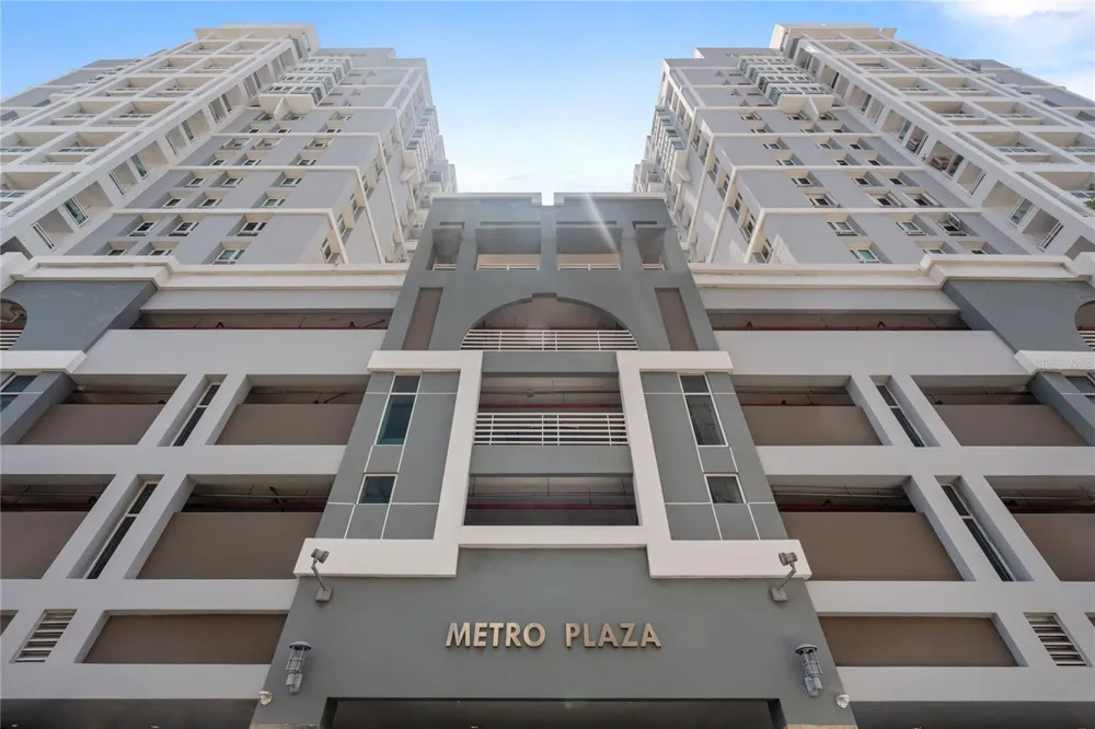Metro Plaza Towers 305 CALLE VILLAMIL #1703 San Juan, PR 00907