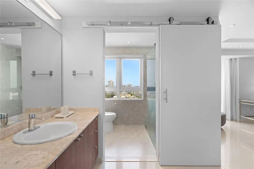Metro Plaza Towers 305 CALLE VILLAMIL #1703 San Juan, PR 00907