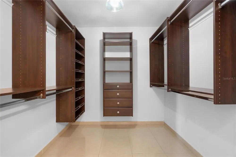 Metro Plaza Towers 305 CALLE VILLAMIL #1703 San Juan, PR 00907