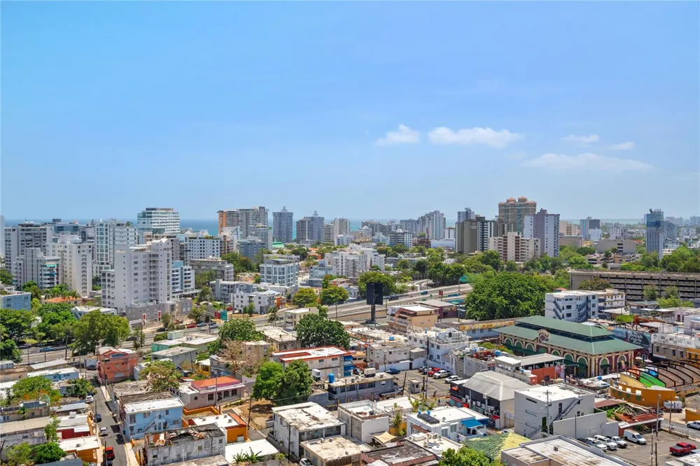 Metro Plaza Towers 305 CALLE VILLAMIL #1703 San Juan, PR 00907