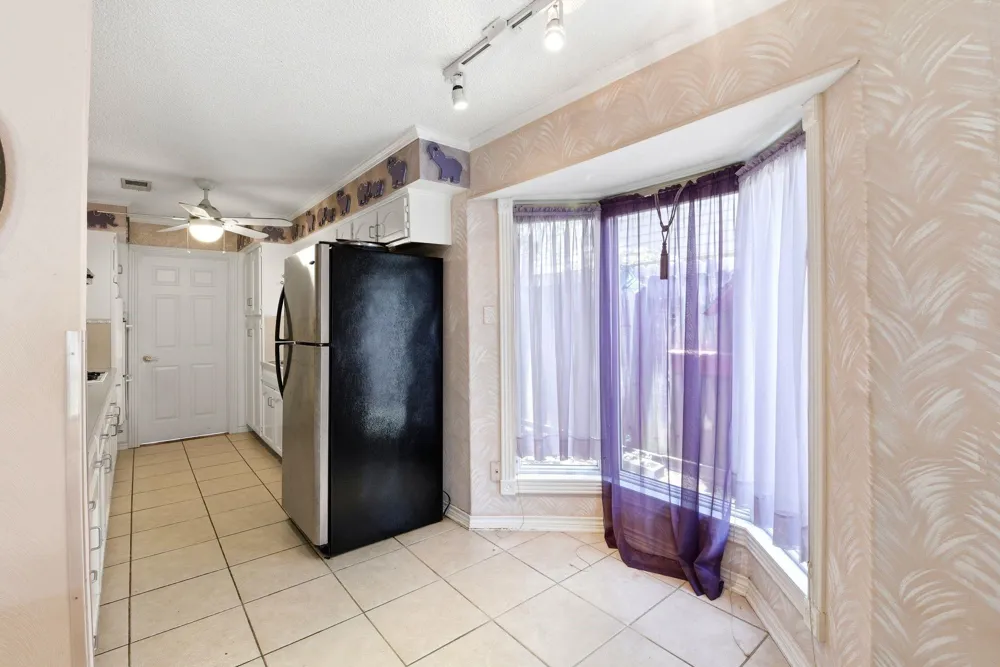 730 Seacliff Drive Houston, TX 77062