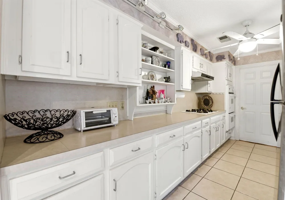 730 Seacliff Drive Houston, TX 77062