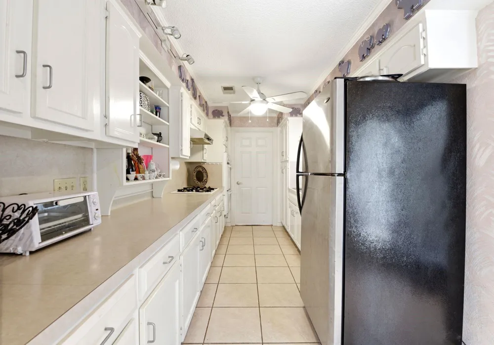 730 Seacliff Drive Houston, TX 77062