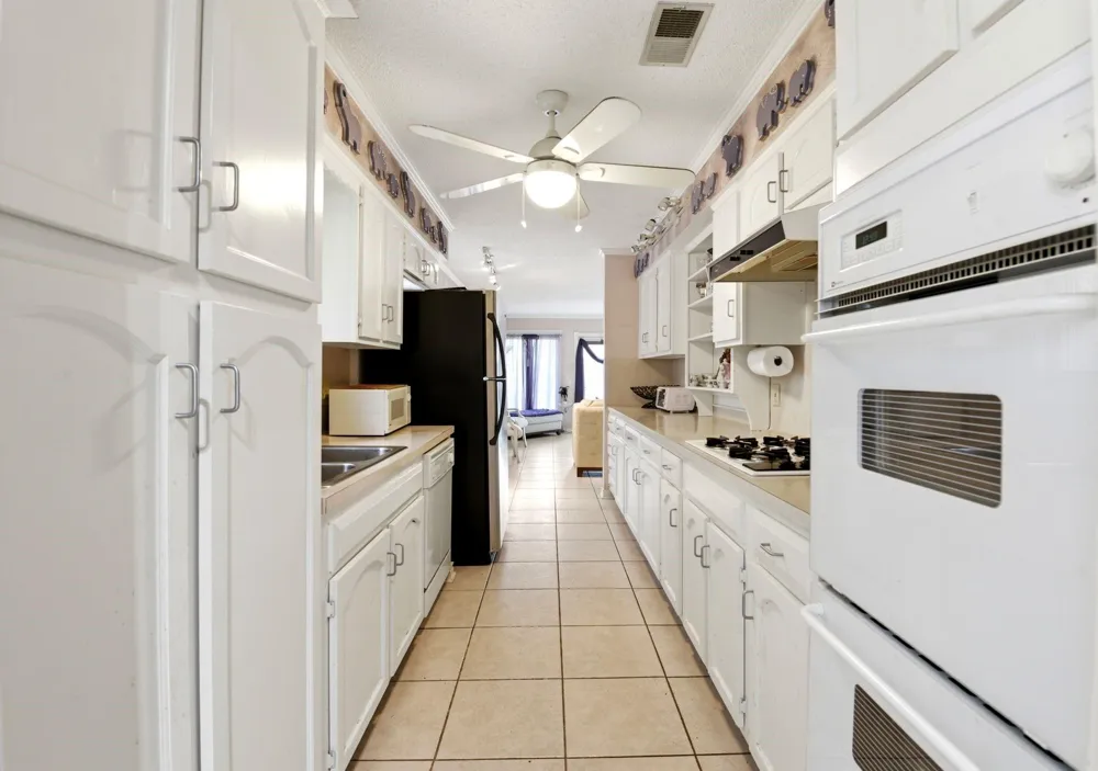 730 Seacliff Drive Houston, TX 77062