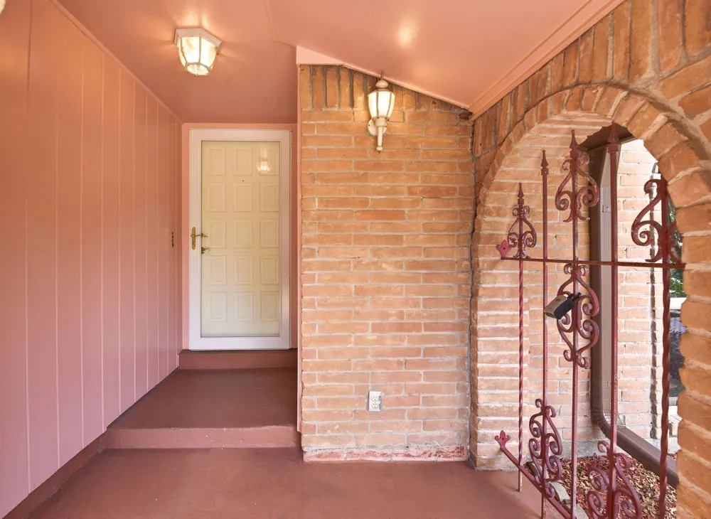730 Seacliff Drive Houston, TX 77062