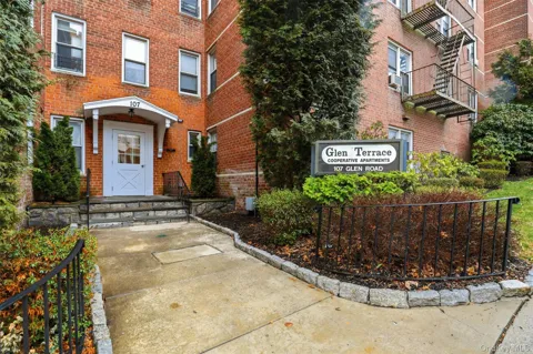 107 Glen Road #6D