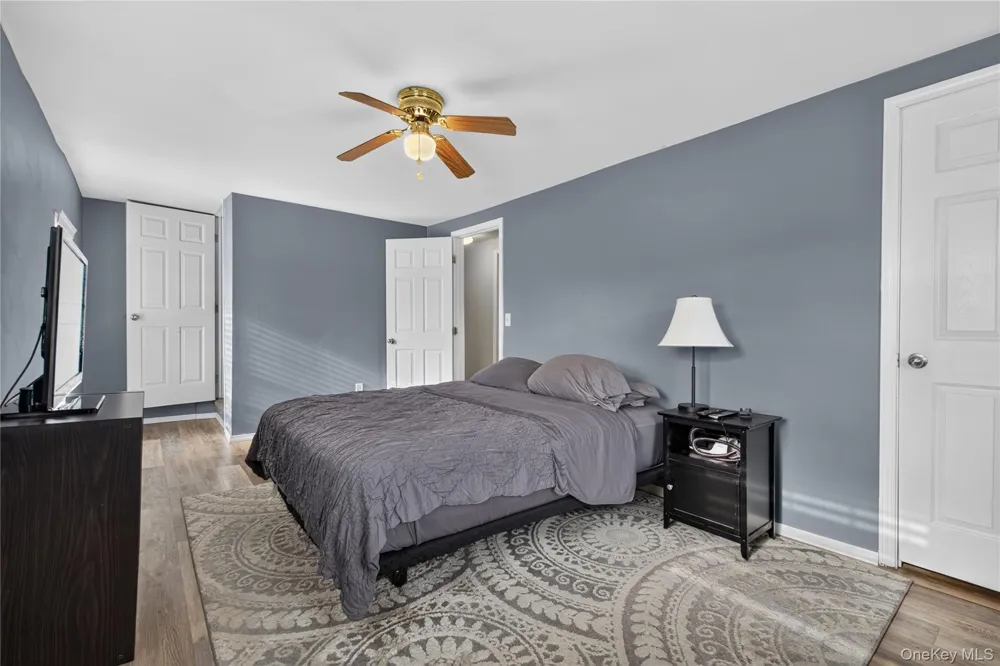 19 Railroad Avenue Walden, NY 12586