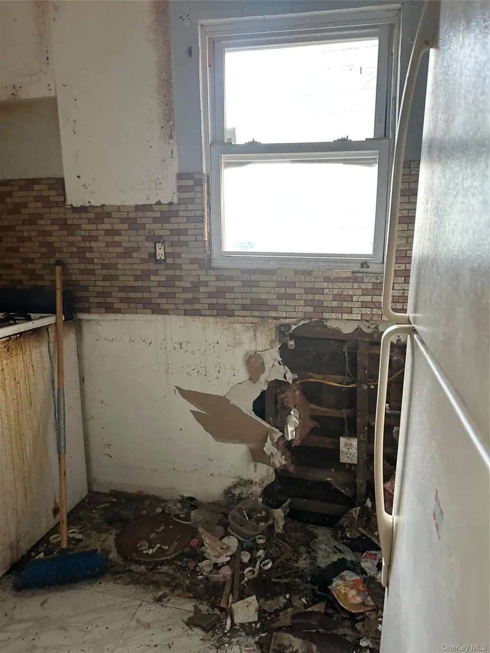 301 Seagirt Avenue Far Rockaway, NY 11691