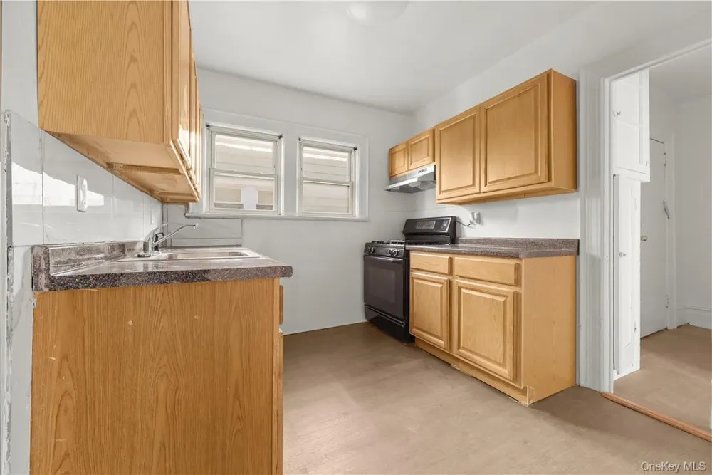 10 S 13th Avenue ##2 Mount Vernon, NY 10550