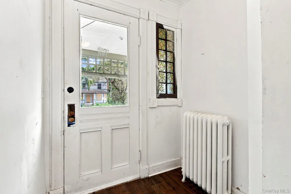 173 S Cherry Street Poughkeepsie, NY 12601