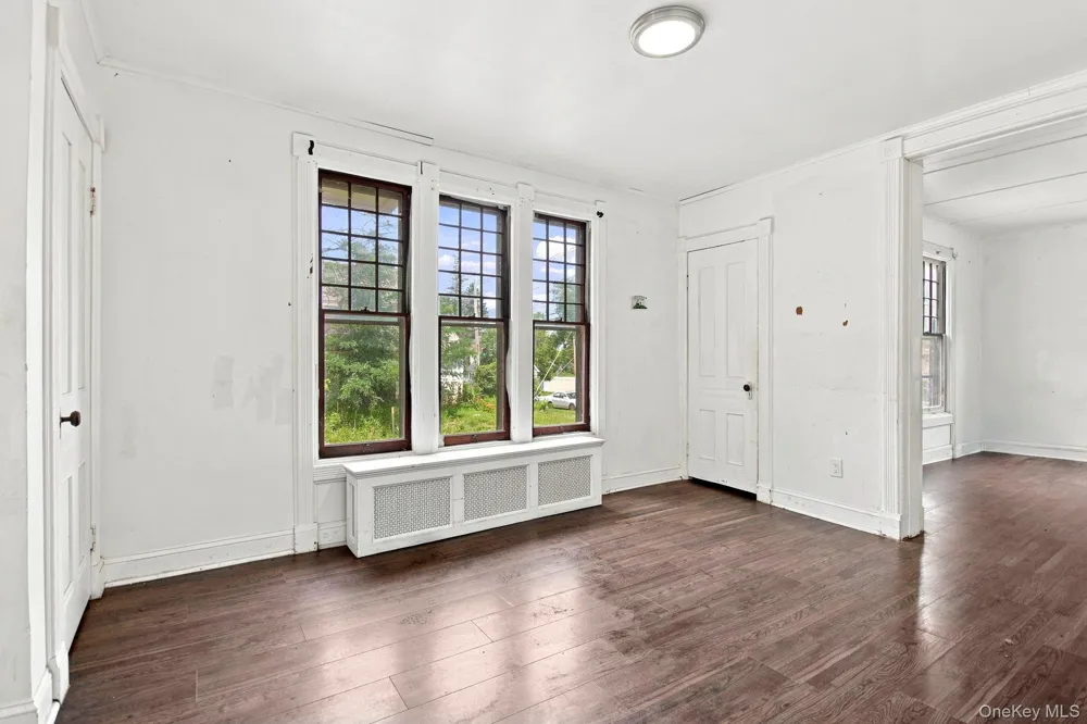 173 S Cherry Street Poughkeepsie, NY 12601