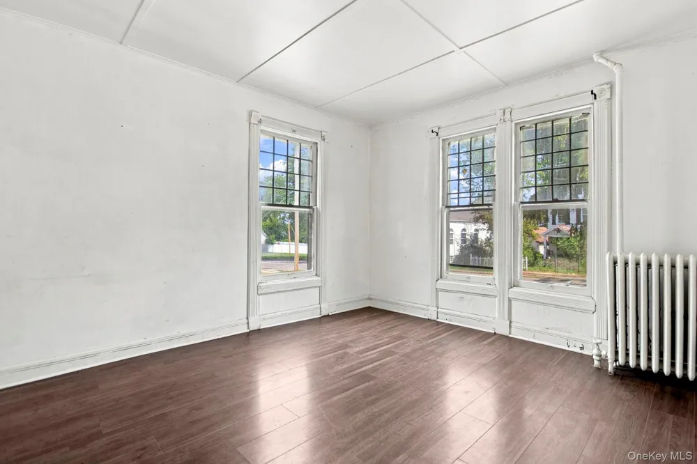 173 S Cherry Street Poughkeepsie, NY 12601