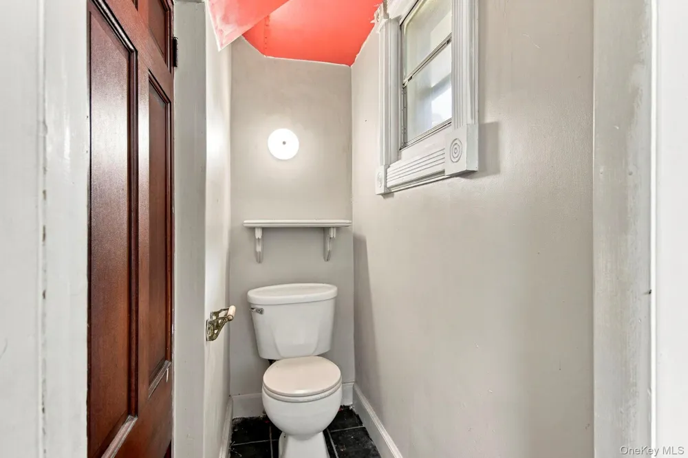 173 S Cherry Street Poughkeepsie, NY 12601