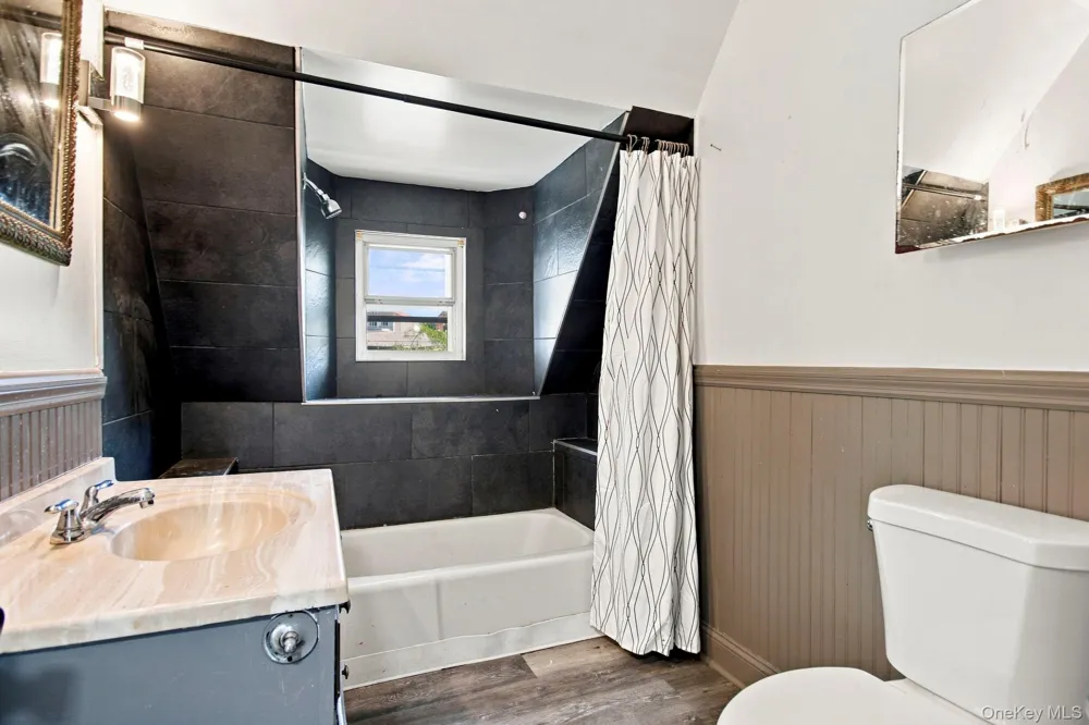 173 S Cherry Street Poughkeepsie, NY 12601