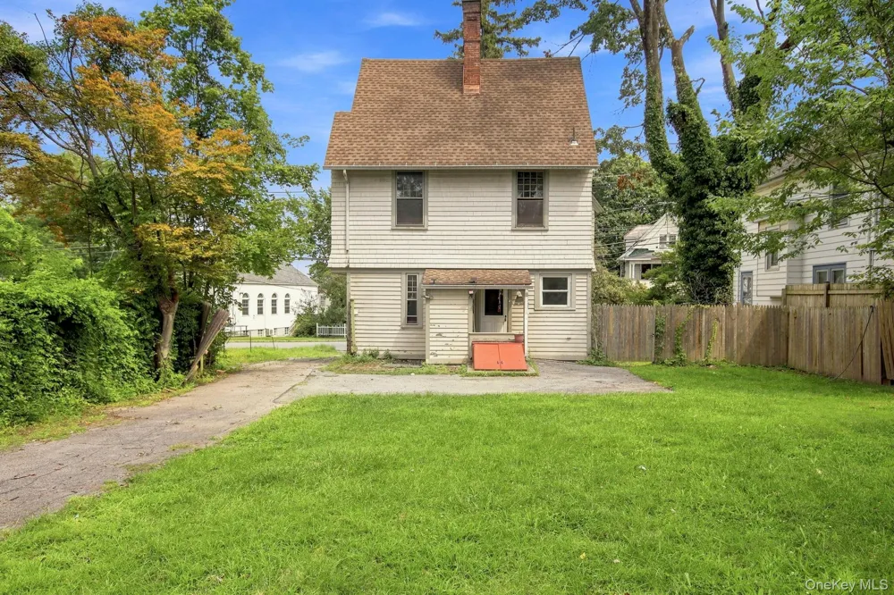 173 S Cherry Street Poughkeepsie, NY 12601