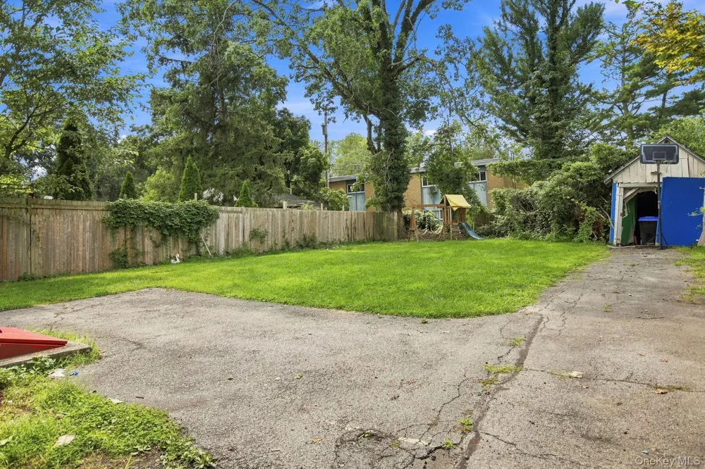 173 S Cherry Street Poughkeepsie, NY 12601