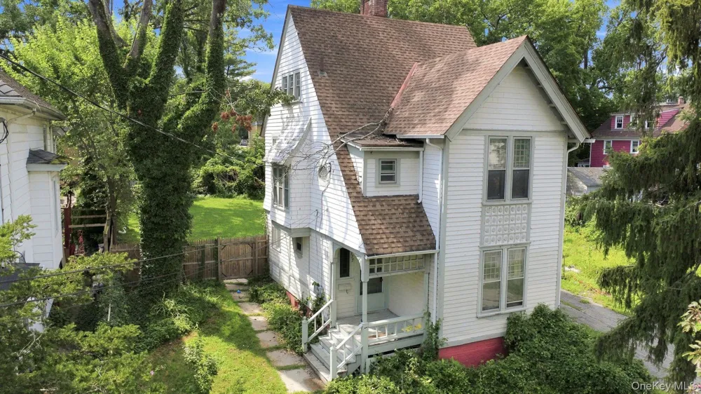 173 S Cherry Street Poughkeepsie, NY 12601
