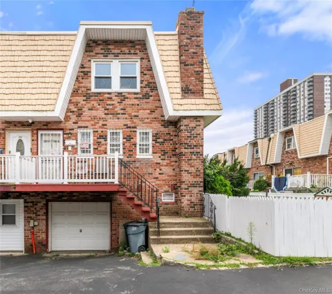 211 Beach 16th Street