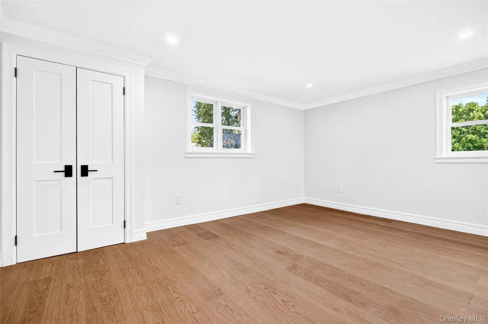 22 Northway Bronxville, NY 10708