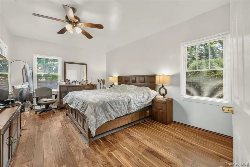 510 Secatogue Avenue Farmingdale, NY 11735