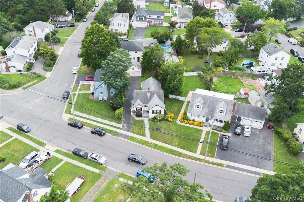 510 Secatogue Avenue Farmingdale, NY 11735