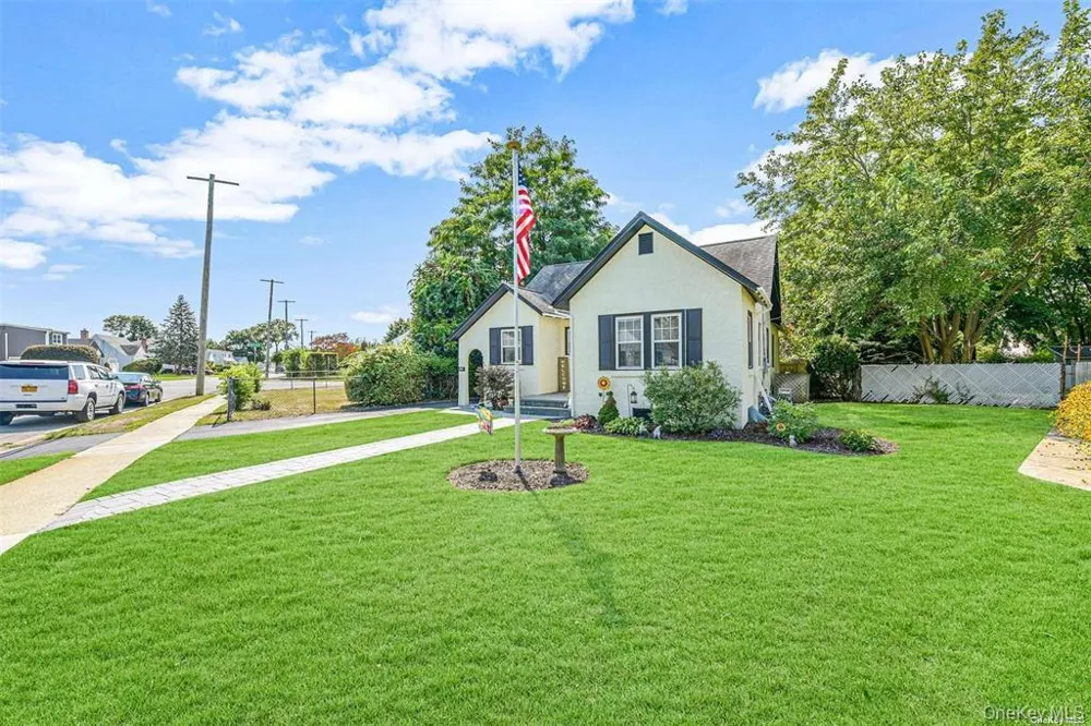510 Secatogue Avenue Farmingdale, NY 11735
