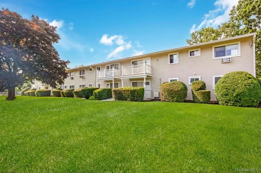 57 Adams Road #1B Central Islip, NY 11722
