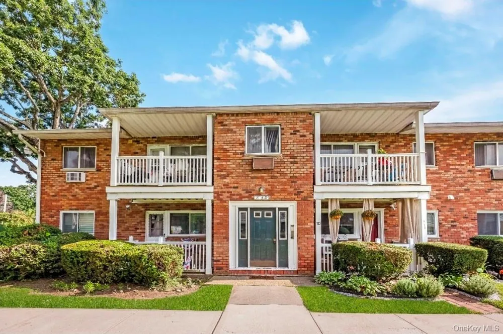 57 Adams Road #1B Central Islip, NY 11722