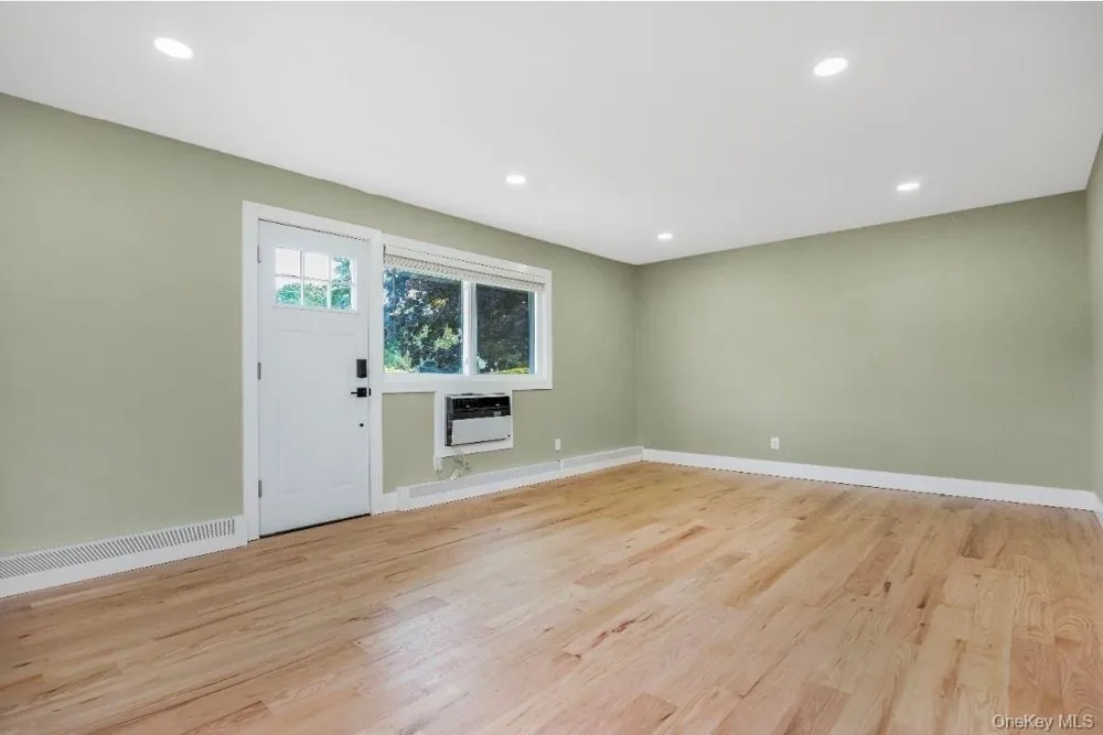 57 Adams Road #1B Central Islip, NY 11722