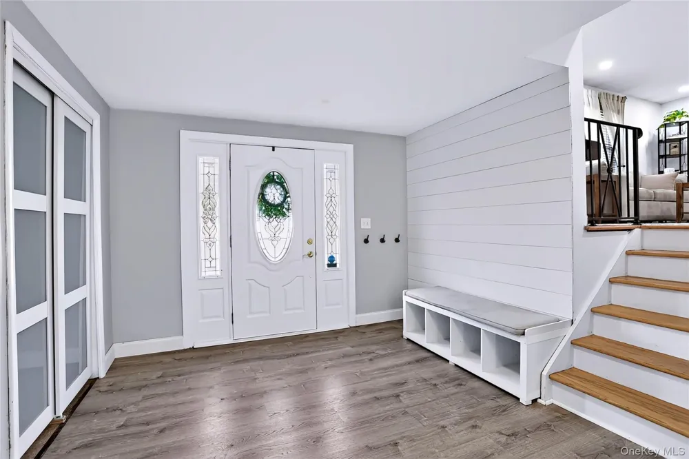 11 Crestwood Drive Suffern, NY 10901