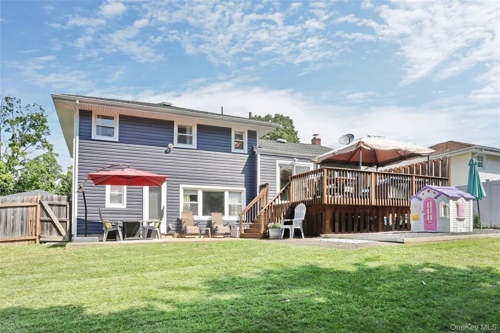 11 Crestwood Drive Suffern, NY 10901