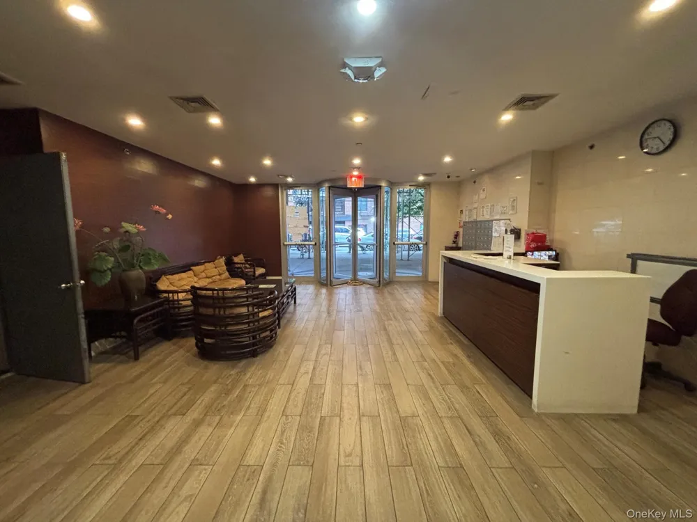 38-30 Parsons Boulevard #PHC Flushing, NY 11354