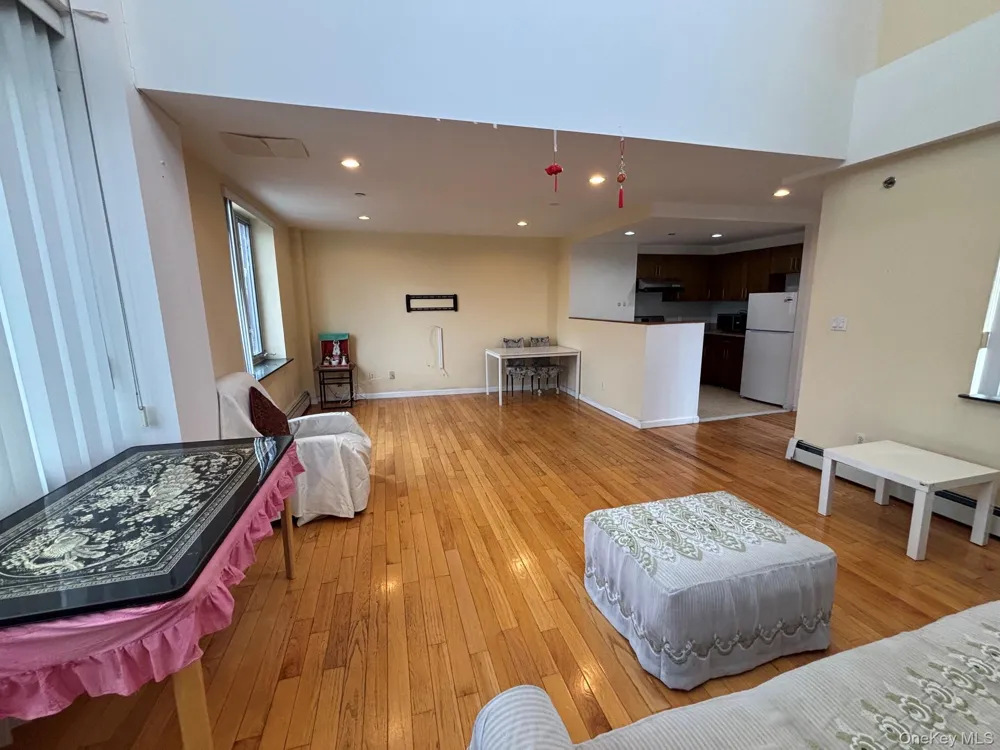 38-30 Parsons Boulevard #PHC Flushing, NY 11354
