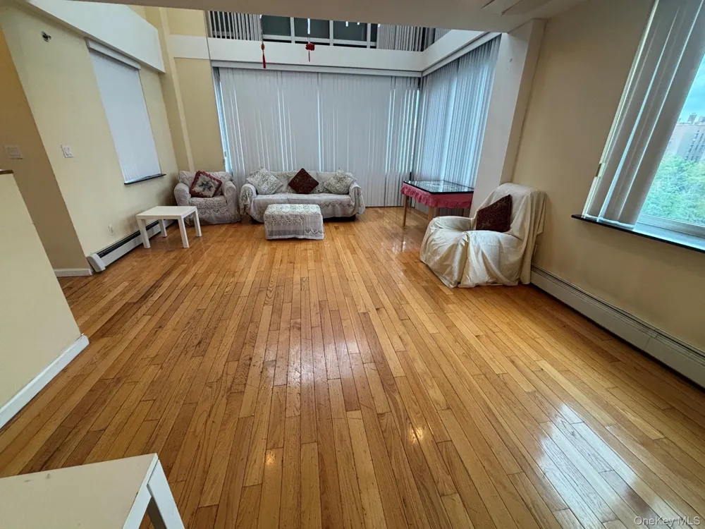 38-30 Parsons Boulevard #PHC Flushing, NY 11354