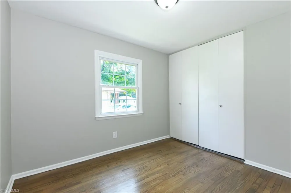 4217 Orchid Drive Winston-Salem, NC 27105