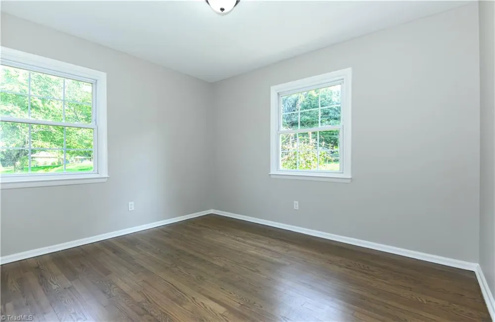 4217 Orchid Drive Winston-Salem, NC 27105