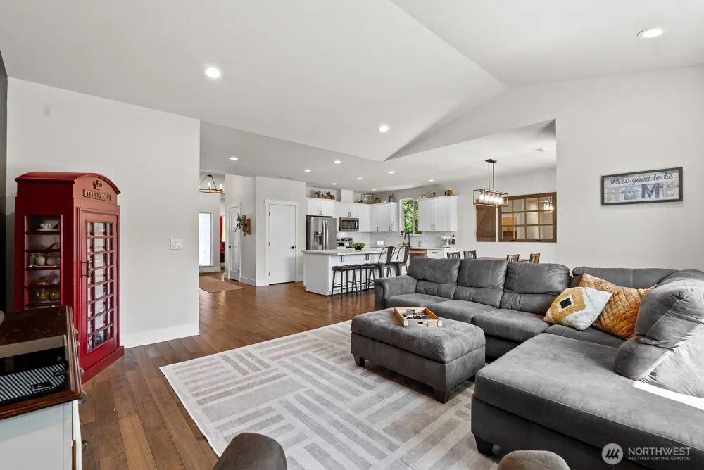 357 E Bear McCleary, WA 98557