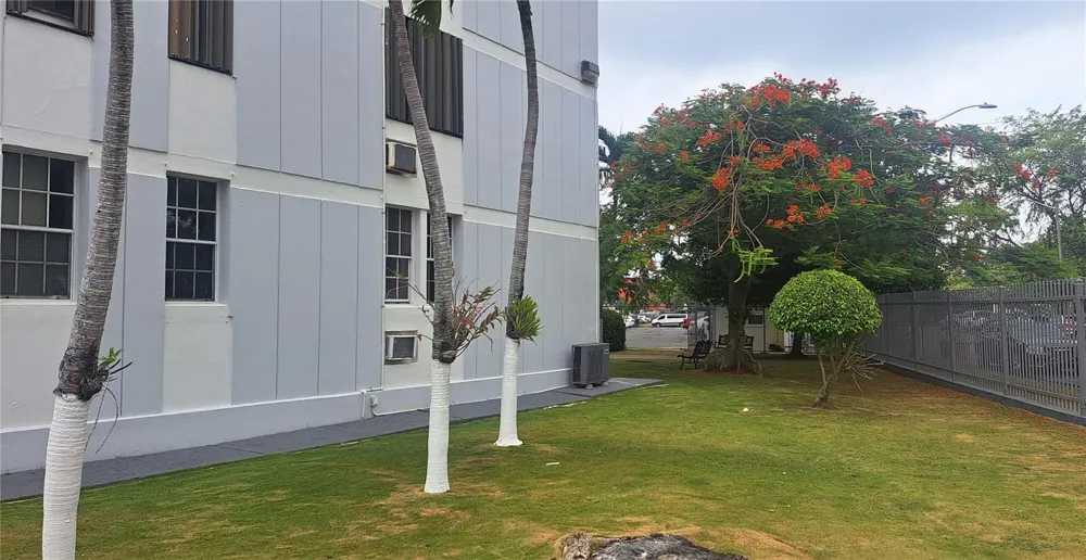 3 Ave. Laguna COND. LAGUNA GARDENS III #3 Carolina, PR 00979