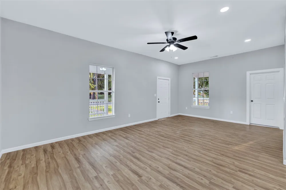 323 W Cherry Street Sherman, TX 75090