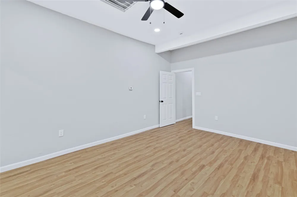 323 W Cherry Street Sherman, TX 75090