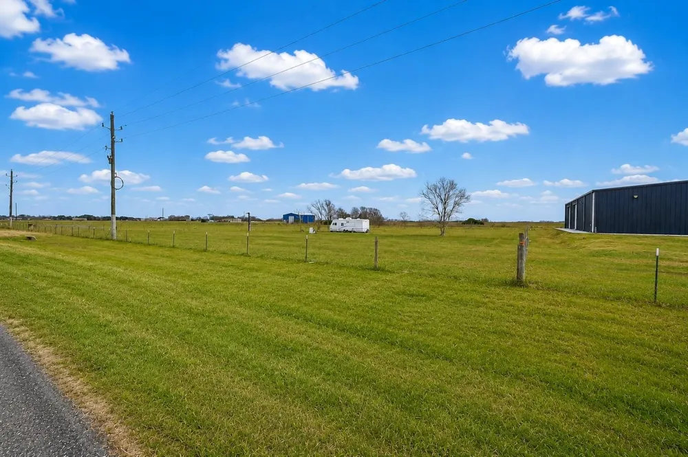 11501 Fm 1994 Road Guy, TX 77444
