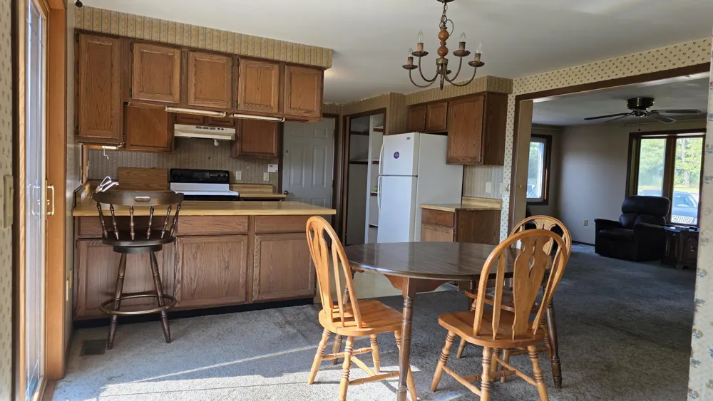 4545 S Rolland Road Broomfield Township, MI 49310