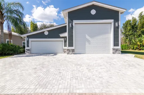 6757 AMANDA VISTA CIRCLE