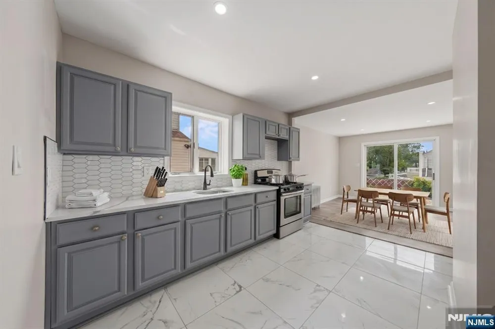 246 Belleview Terrace Hillside, NJ 07205