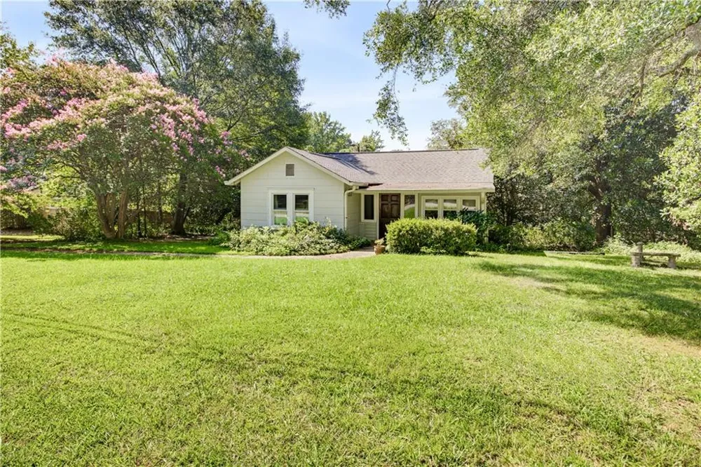 3777 East Avenue Clarkston, GA 30021
