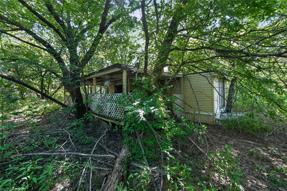 W. 1st Street Purdon, TX 76679