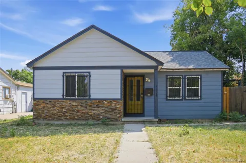 1608 Oakland Street